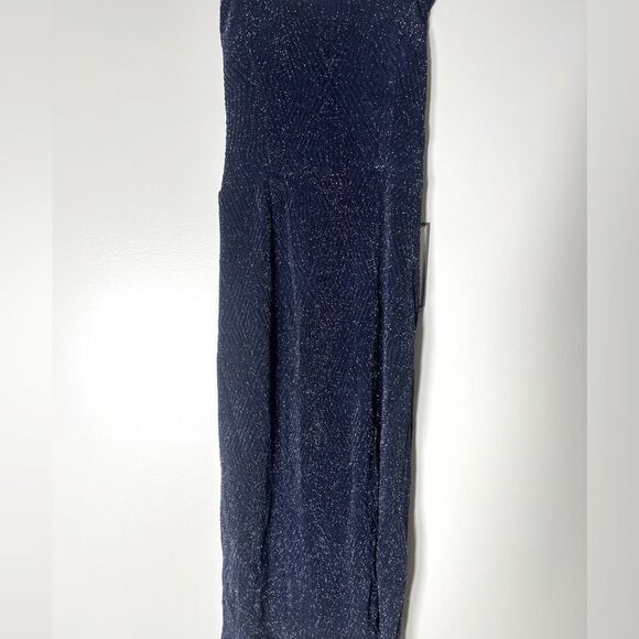 Speechless Juniors' Strappy-Back
Glitter-Knit Dress navy Jim size XL - Picture 9 of 10